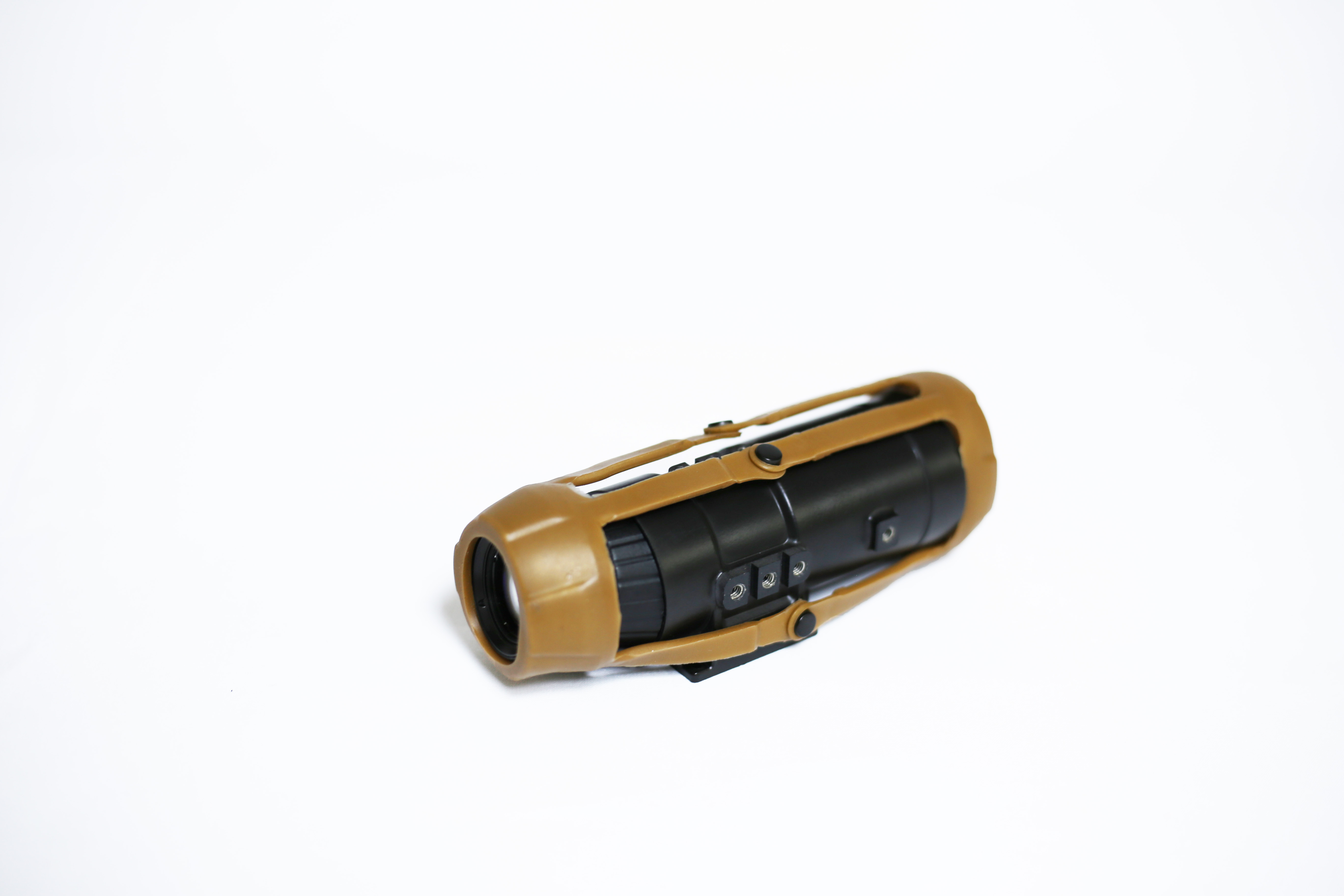 /assets/uploads/61b99edc837c6163955478015.jpg